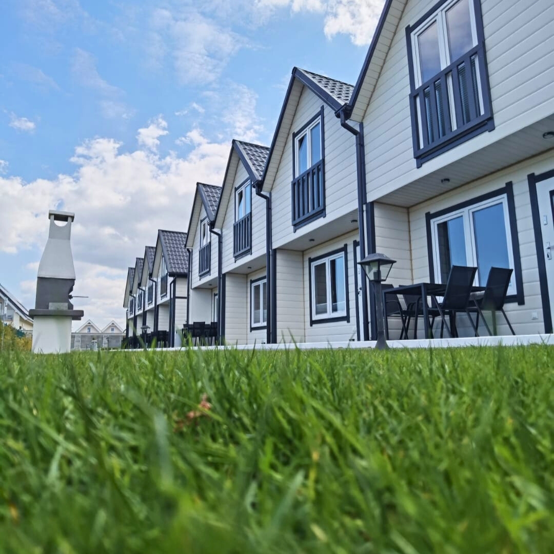 GALERIA DOMKI PARADISE (1)